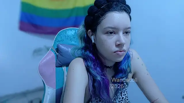 Snapshot of WandaDoll chatting on 06-27-26, 12:22 WandaDoll online show from 06-27-26, 12:22