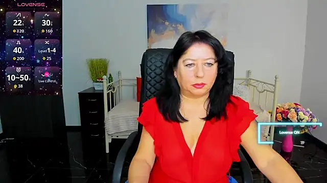 Julia Dean online show from 02-06-26, 12:52