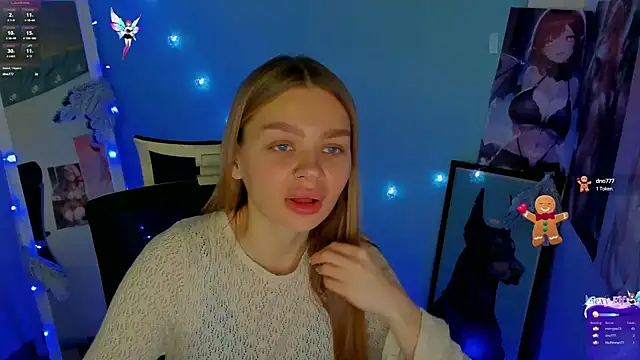 Snapshot of Molly_sweetie chatting on 12-16-24, 10:18 Molly sweetie online show from 12-16-24, 10:18