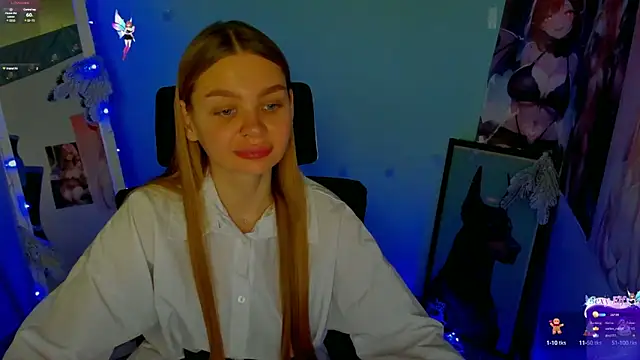 Snapshot of Molly_sweetie chatting on 12-18-24, 10:08 Molly sweetie online show from 12-18-24, 10:08