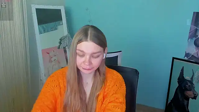 Snapshot of Molly_sweetie chatting on 01-21-25, 09:57 Molly sweetie online show from 01-21-25, 09:57