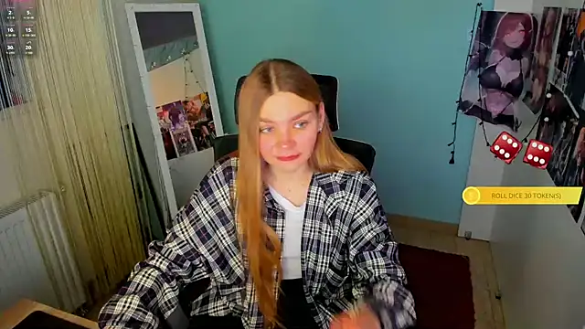 Snapshot of Molly_sweetie chatting on 02-23-25, 07:00 Molly sweetie online show from 02-23-25, 07:00