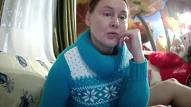 Snapshot of pussykroshka chatting on 11-18-25, 12:20 pussykroshka online show from 11-18-25, 12:20