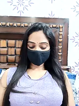 Snapshot of Yours-Bebo chatting on 09-18-25, 07:05 Yours-Bebo online show from 09-18-25, 07:05