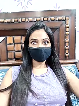 Snapshot of Yours-Bebo chatting on 09-23-25, 07:44 Yours-Bebo online show from 09-23-25, 07:44