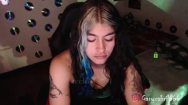 abril666 online show from 02-01-25, 01:34