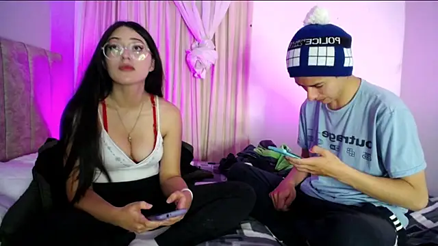 Snapshot of Pinkandyellowpokemon chatting on 03-17-26, 03:11 Pinkandyellowpokemon online show from 03-17-26, 03:11