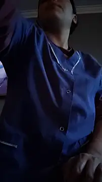 Snapshot of POLARYZ chatting on 03-05-26, 10:17 POLARYZ online show from 03-05-26, 10:17