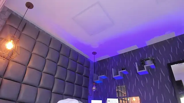 megan woll online show from 02-24-26, 08:29