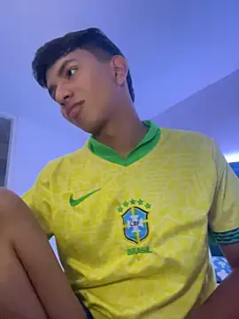 Leonarrrd 01 online show from 03-10-25, 12:07