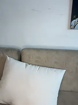 ValerieHilton online show from 02-27-25, 09:36