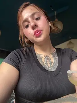 ValerieHilton online show from 03-01-25, 09:48