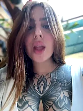 ValerieHilton online show from 09-15-25, 10:10