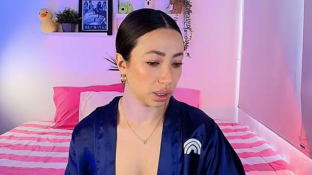 Snapshot of lilyy_evanss chatting on 12-02-25, 08:37 lilyy evanss online show from 12-02-25, 08:37