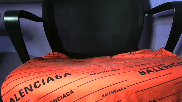 Snapshot of nine9inchdonn chatting on 03-02-25, 03:34 nine9inchdonn online show from 03-02-25, 03:34