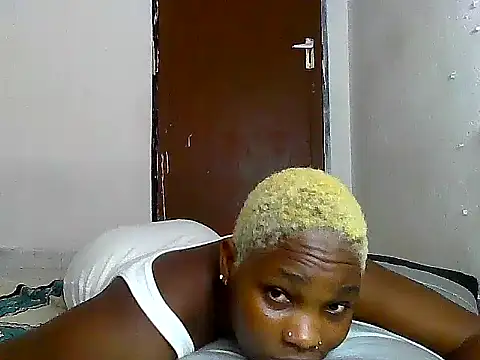 SexyKimberly23 online show from 11-11-25, 01:00