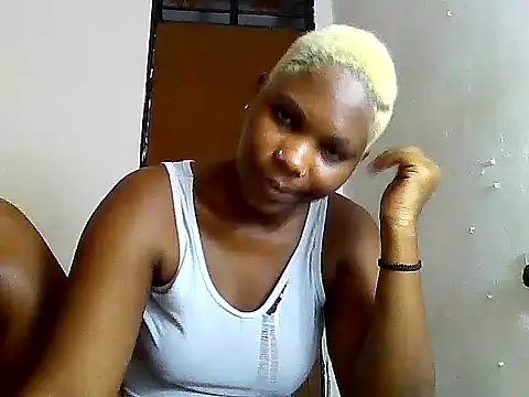 Snapshot of SexyKimberly23 chatting on 12-23-25, 07:50 SexyKimberly23 online show from 12-23-25, 07:50