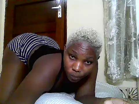 Snapshot of SexyKimberly23 chatting on 02-26-26, 08:30 SexyKimberly23 online show from 02-26-26, 08:30