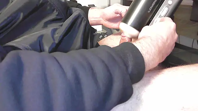 LasseVonLarson online show from 12-12-24, 09:30