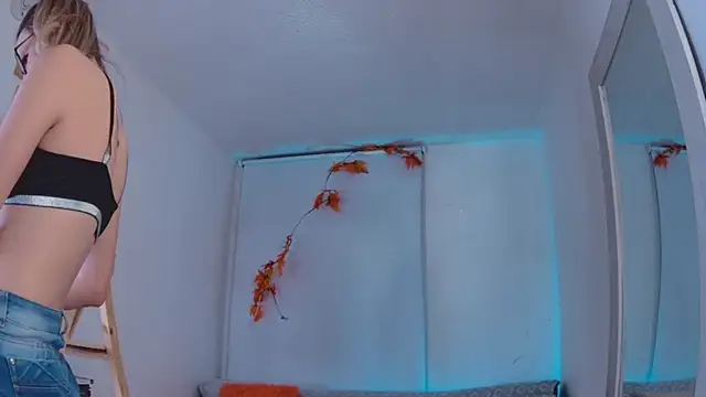 Snapshot of Lucy_Princes chatting on 12-06-24, 11:57 Lucy Princes online show from 12-06-24, 11:57