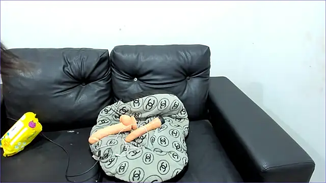 candyummy online show from 12-01-25, 11:37