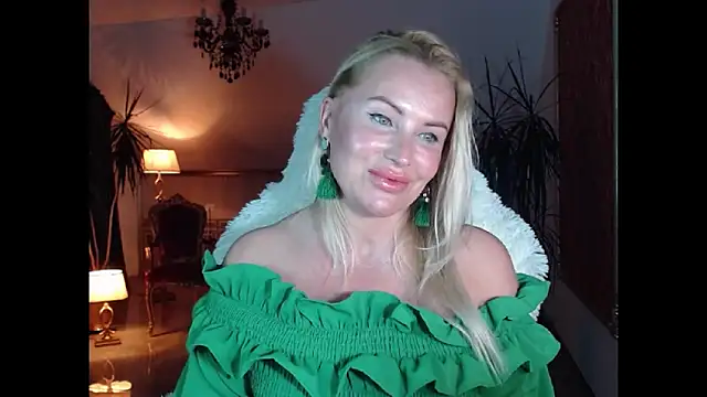 eyesangel22 online show from 01-10-25, 02:45