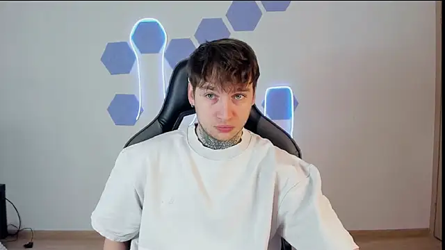 Snapshot of Chris_Tyson chatting on 12-03-24, 10:06 Chris Tyson online show from 12-03-24, 10:06