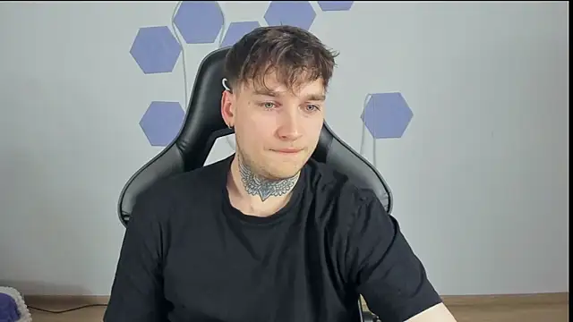 Snapshot of Chris_Tyson chatting on 12-27-24, 01:22 Chris Tyson online show from 12-27-24, 01:22