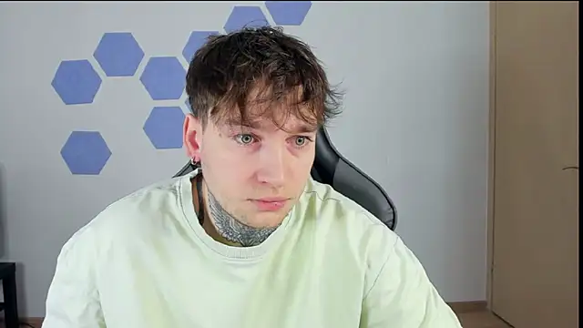 Snapshot of Chris_Tyson chatting on 01-18-25, 10:06 Chris Tyson online show from 01-18-25, 10:06