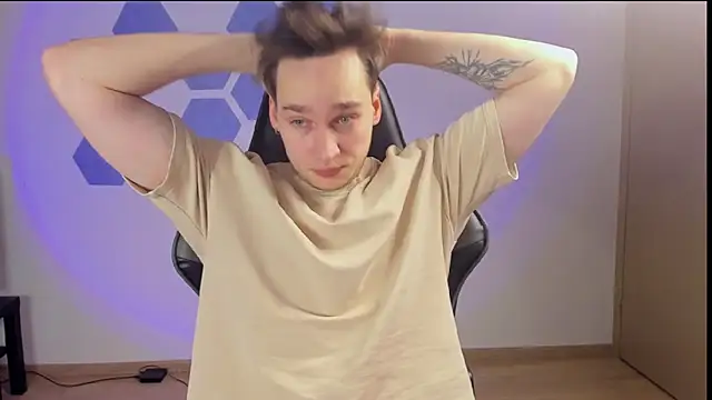 Snapshot of Chris_Tyson chatting on 01-18-25, 08:09 Chris Tyson online show from 01-18-25, 08:09