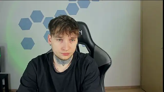 Snapshot of Chris_Tyson chatting on 01-25-25, 12:59 Chris Tyson online show from 01-25-25, 12:59