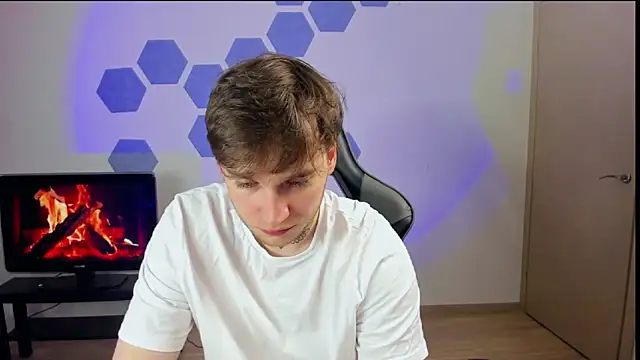 Snapshot of Chris_Tyson chatting on 01-26-25, 11:50 Chris Tyson online show from 01-26-25, 11:50