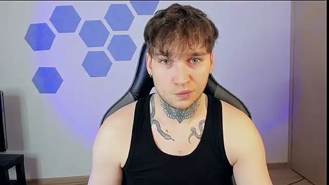 Snapshot of Chris_Tyson chatting on 02-04-25, 08:17 Chris Tyson online show from 02-04-25, 08:17