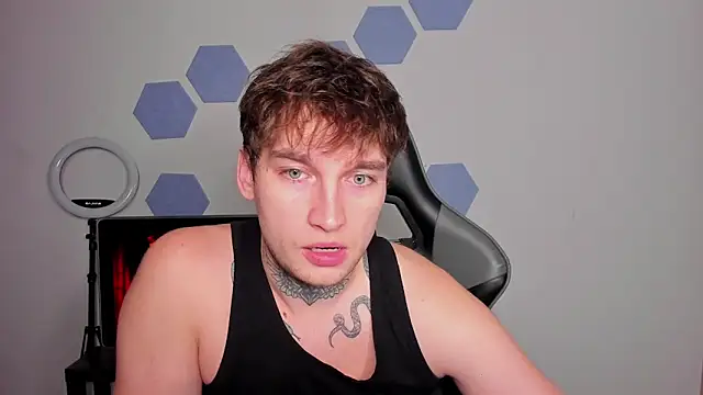 Snapshot of Chris_Tyson chatting on 10-24-25, 09:33 Chris Tyson online show from 10-24-25, 09:33