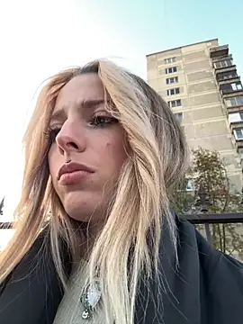 LoraaDoll online show from 09-30-25, 03:17