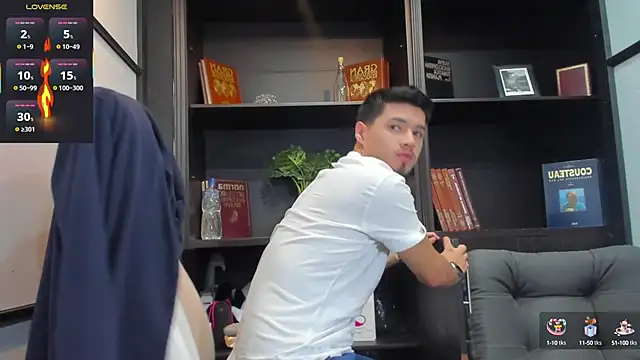 Snapshot of EdwardRoss_ chatting on 02-27-25, 07:15 EdwardRoss online show from 02-27-25, 07:15