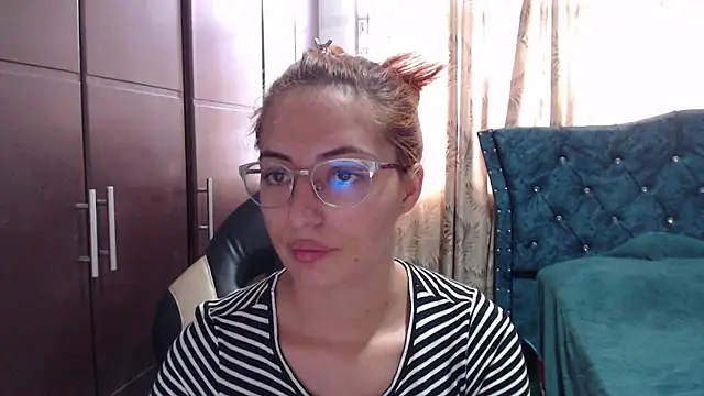 Kate lorens9 online show from 02-13-26, 02:35