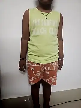 Snapshot of Karin-007 chatting on 03-05-25, 02:45 Karin-007 online show from 03-05-25, 02:45