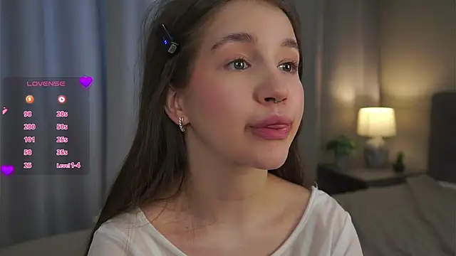 AmiLewis online show from 02-12-25, 04:23