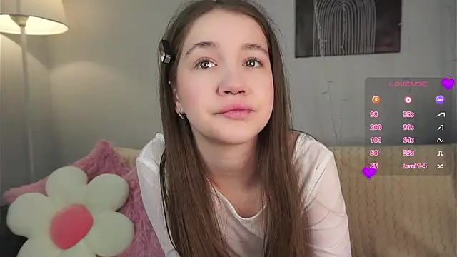 AmiLewis online show from 02-19-25, 01:08