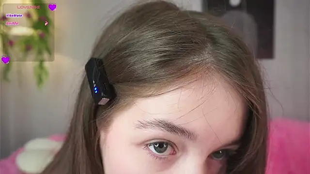 AmiLewis online show from 02-26-25, 01:11