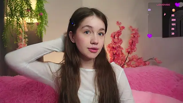 AmiLewis online show from 03-17-25, 01:03