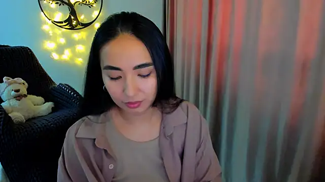 Snapshot of worldofkim chatting on 02-07-26, 09:46 worldofkim online show from 02-07-26, 09:46