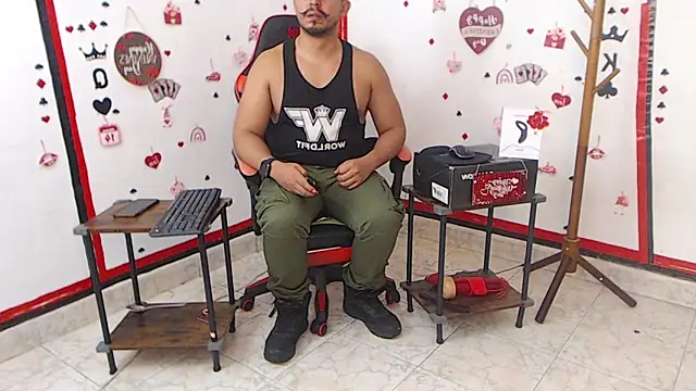 Snapshot of KalethBigDick chatting on 02-15-25, 08:00 KalethBigDick online show from 02-15-25, 08:00