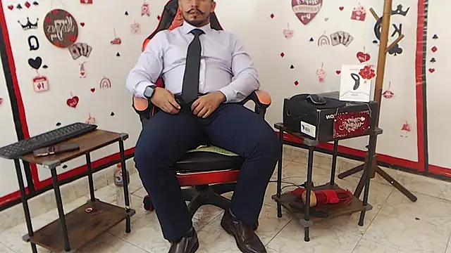 Snapshot of KalethBigDick chatting on 02-16-25, 09:15 KalethBigDick online show from 02-16-25, 09:15