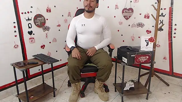 Snapshot of KalethBigDick chatting on 02-24-25, 02:15 KalethBigDick online show from 02-24-25, 02:15