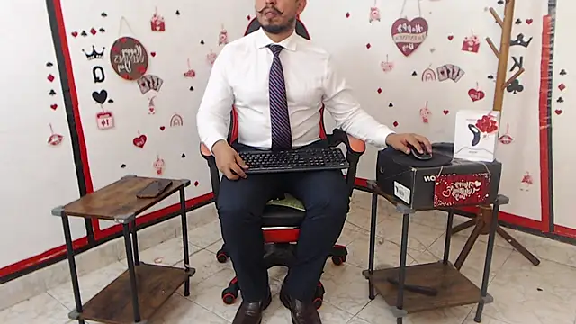 Snapshot of KalethBigDick chatting on 03-02-25, 10:27 KalethBigDick online show from 03-02-25, 10:27