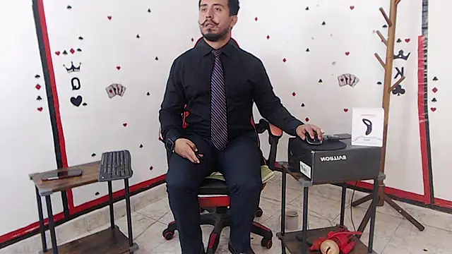 Snapshot of KalethBigDick chatting on 03-04-25, 01:38 KalethBigDick online show from 03-04-25, 01:38