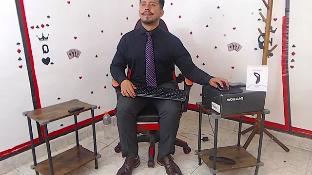 Snapshot of KalethBigDick chatting on 03-13-25, 01:18 KalethBigDick online show from 03-13-25, 01:18