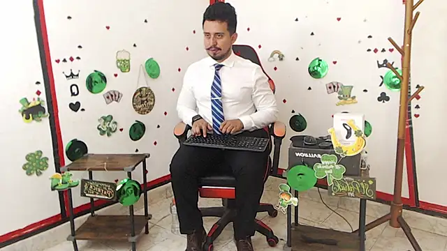 Snapshot of KalethBigDick chatting on 03-18-25, 04:59 KalethBigDick online show from 03-18-25, 04:59